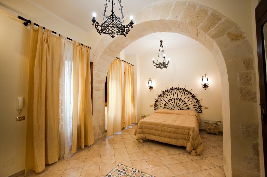 Le Antiche Mura Lecce Habitación foto
